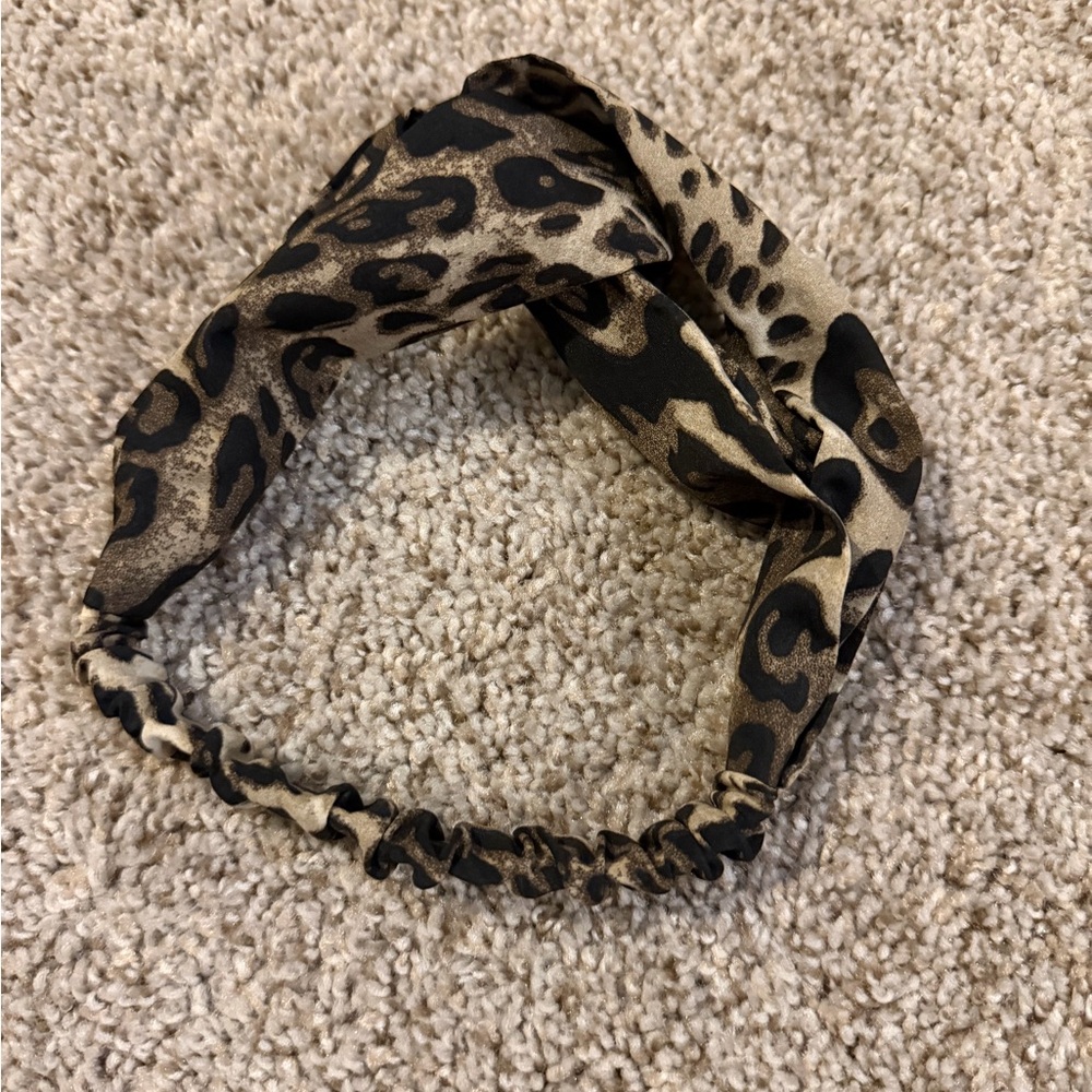 Anthropologie Stretch Headband Leopard Animal Print Brown Knotted Elastic Turban